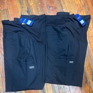 Maternity scrub pants set of two